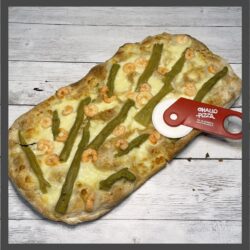 Pinsa Asparagi e Gamberetti