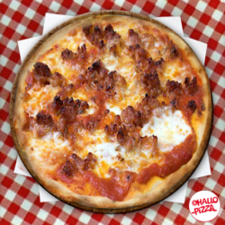 Pizza margherita con salsiccia